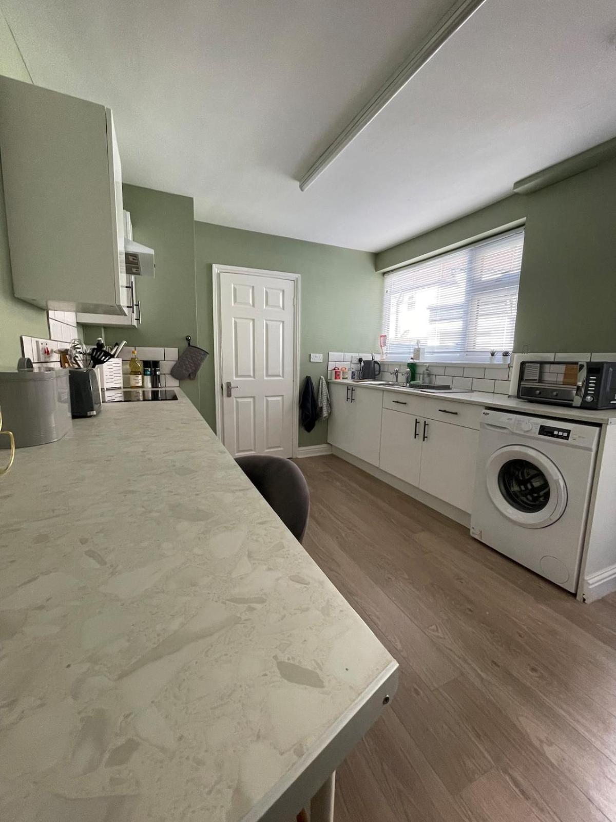 Marine View - Dog Friendly Apartment 500Ft From Beach Bridlington Luaran gambar