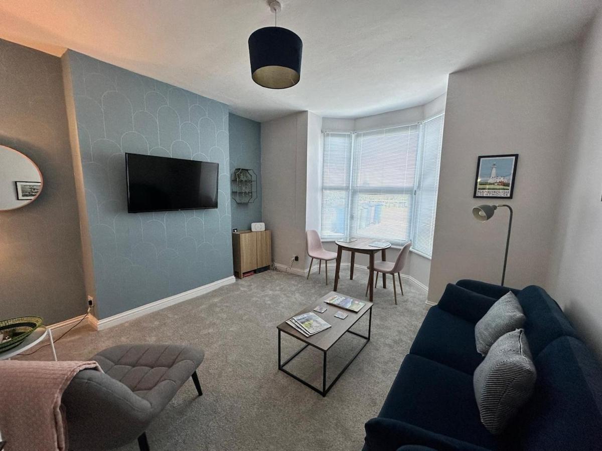 Marine View - Dog Friendly Apartment 500Ft From Beach Bridlington Luaran gambar